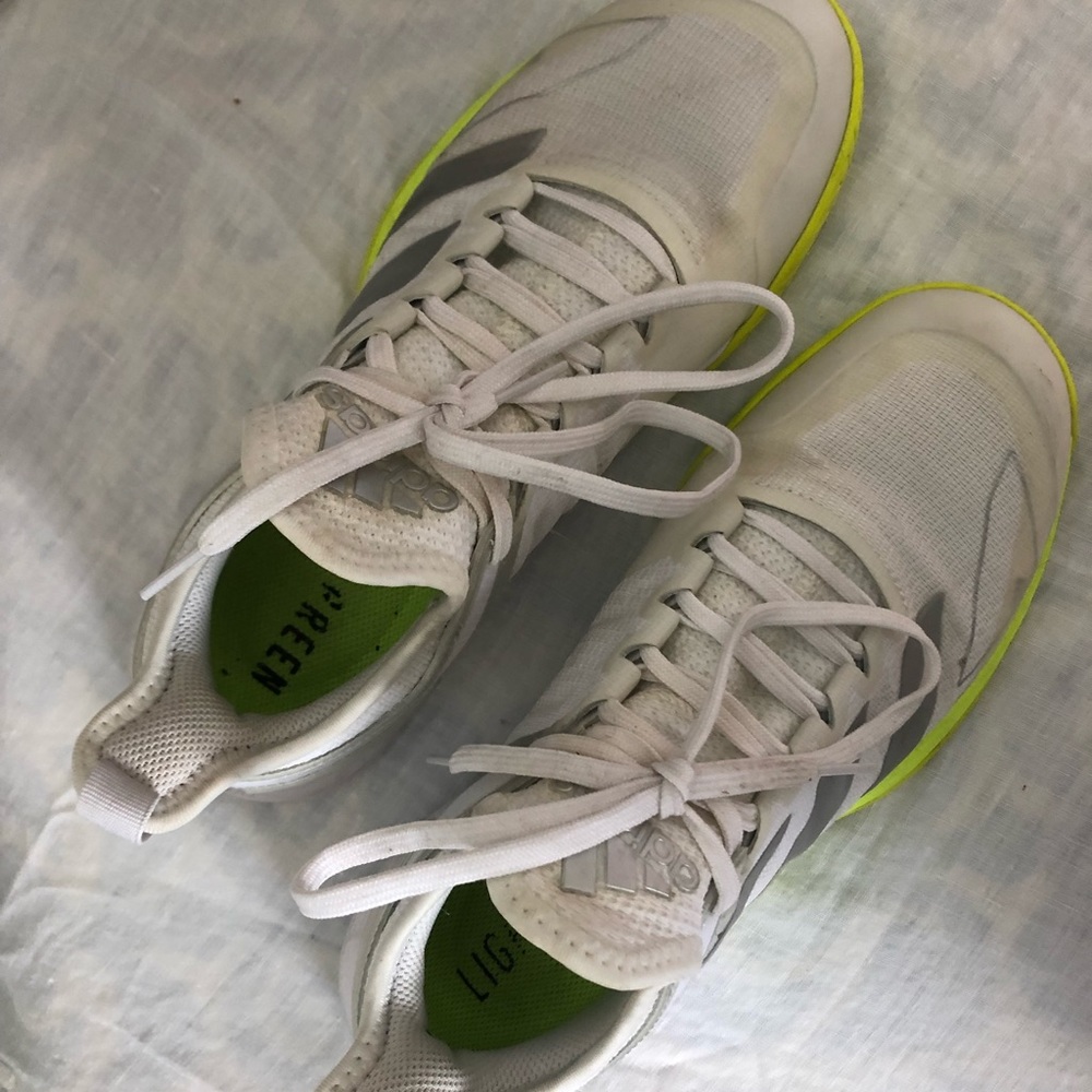 Adidas women’s adizero tennis shoes